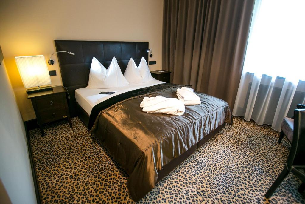 Hotel Seebrunn Am Wallersee Henndorf am Wallersee Szoba fotó
